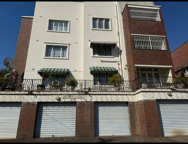 2 BEDROOM APARTMENT FOR SALE IN ESSENWOOD